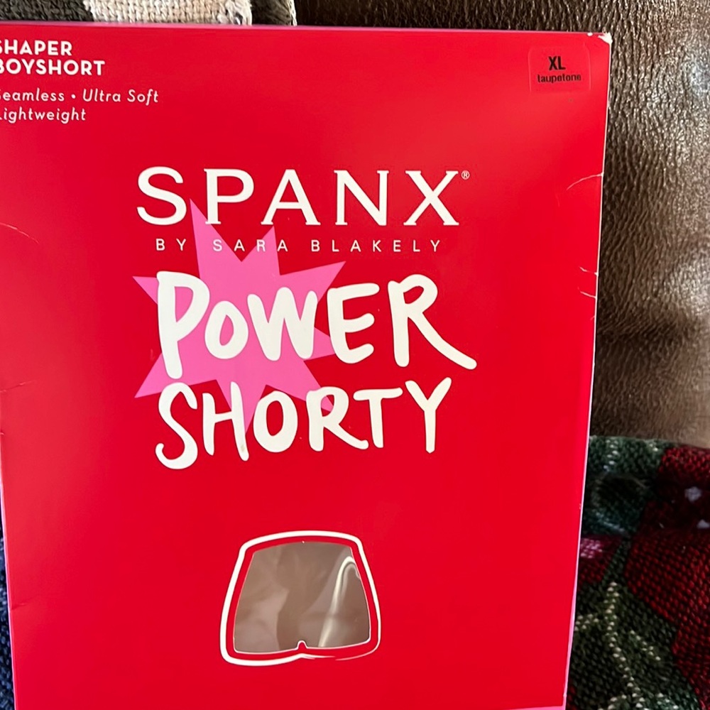 Spanx power shorty